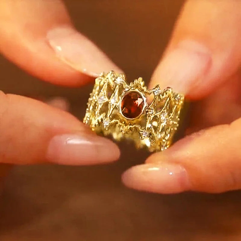 T0651 Crown Cocktail Ring Gold Garnet Vintage Prong Setting Women's Wedding Fine Rings