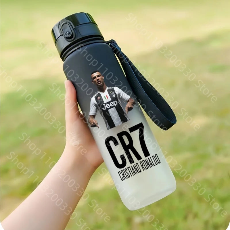 Football Star Cristiano Ronaldo Water Cup Ronaldo Messi Large Capacity Sports Flip Cover Drinking Bottle Fans Support Items