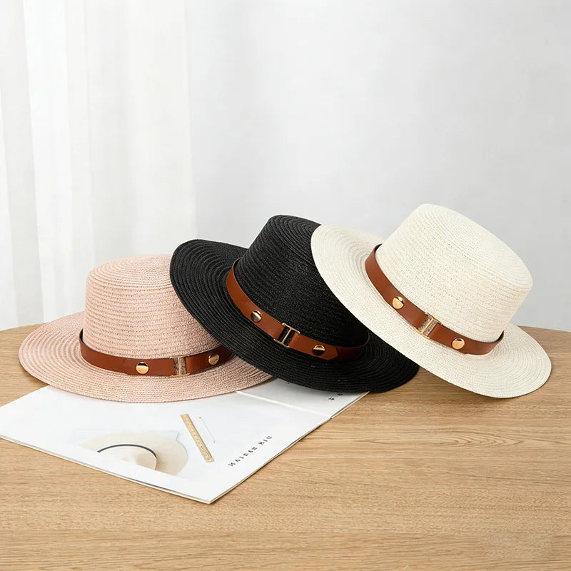 Women'S Summer Straw Hat with a Flat Top, Perfect for Outings And Sun Protection at The Beach.