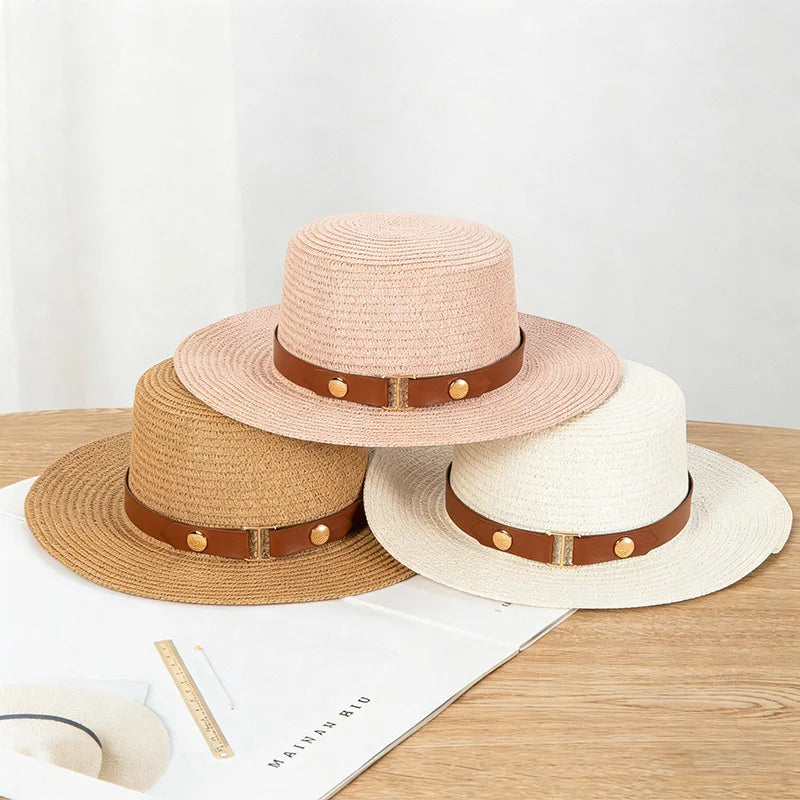 Women'S Summer Straw Hat with a Flat Top, Perfect for Outings And Sun Protection at The Beach.